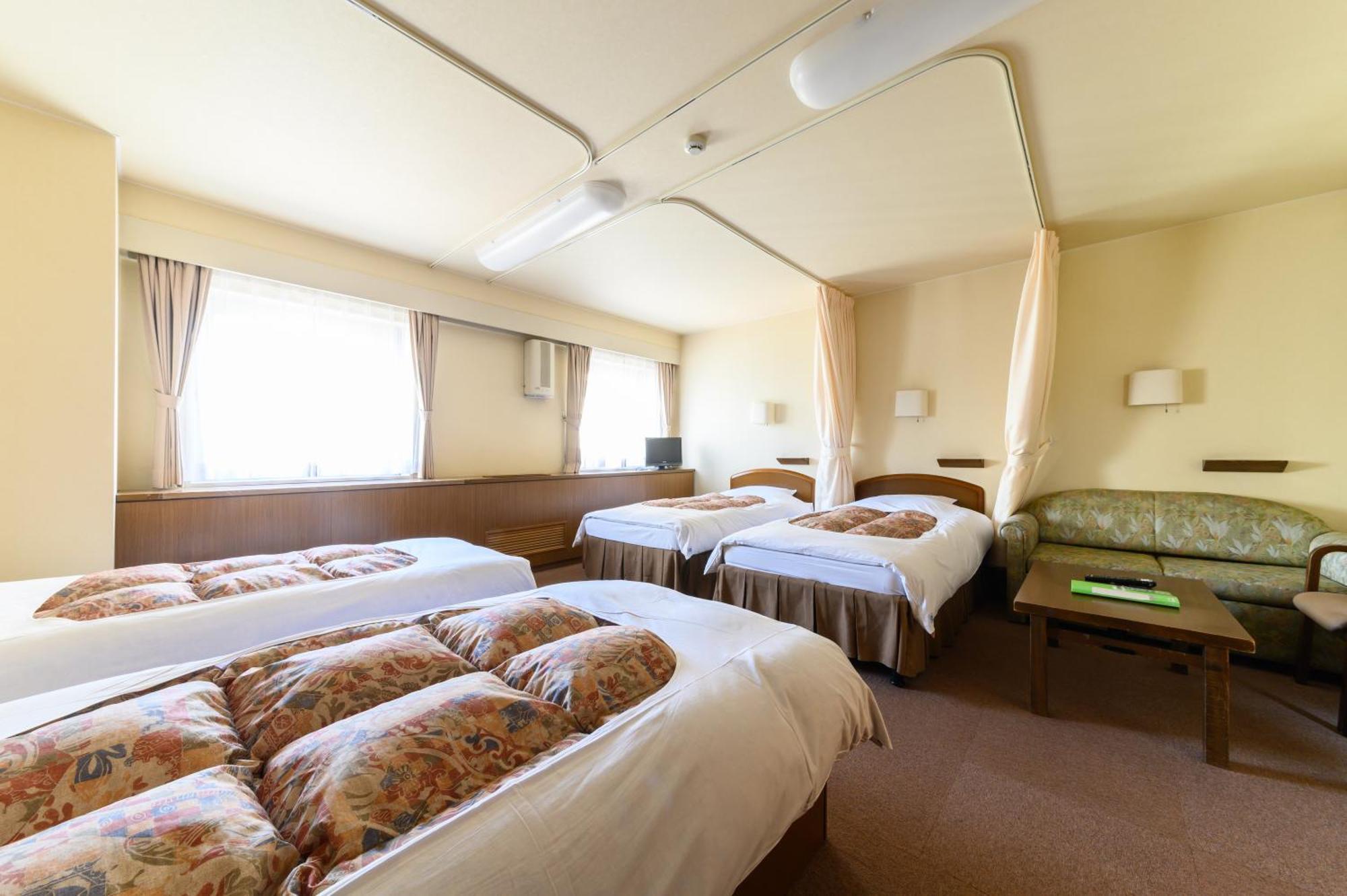 Sapporo International Youth Hostel Esterno foto